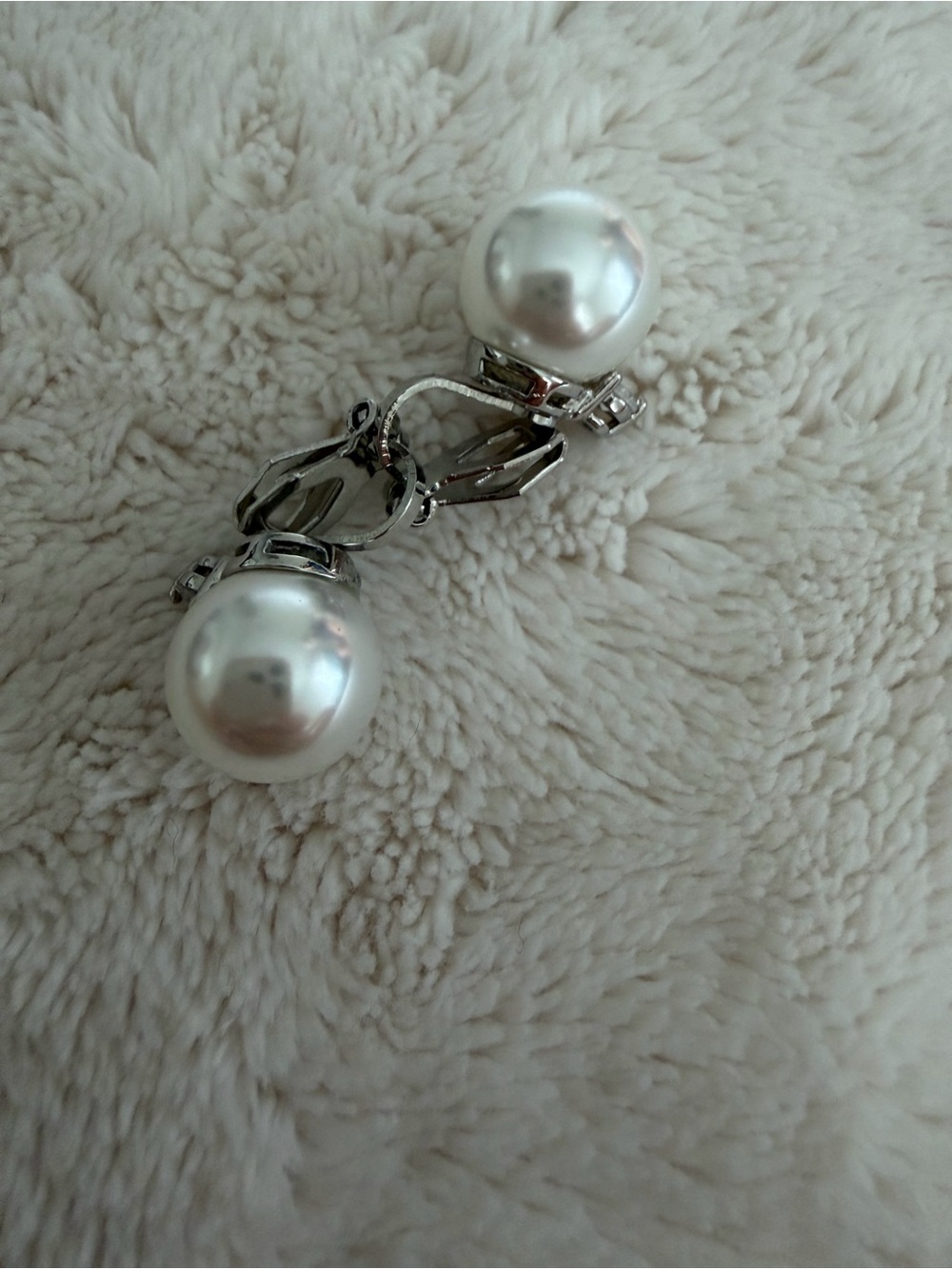 Amazon Silver-Tone Clip-On Earrings with White Pearl Drops